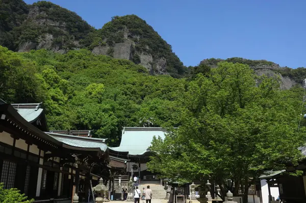 遥か上には五剣山