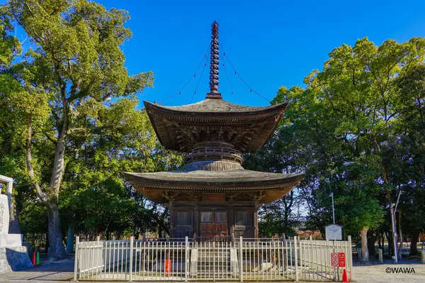 知立神社　多宝塔