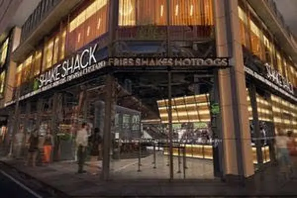 恵比寿駅の東口を出てエスカレーターすぐ下！