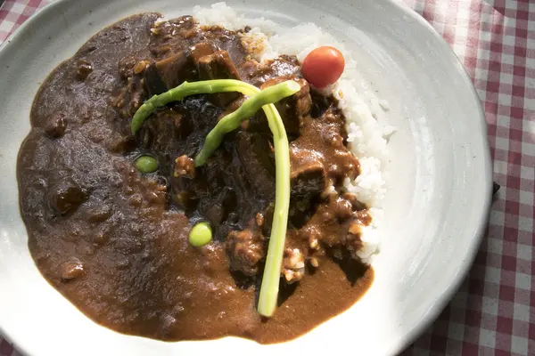 お店おすすめのカレー