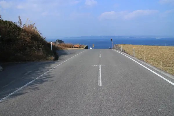 豊島美術館付近