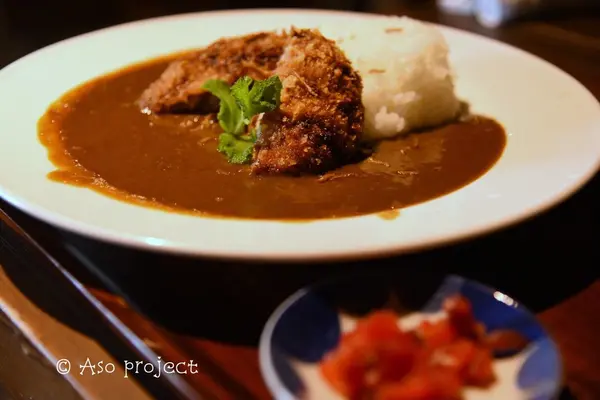 メンチカツカレー