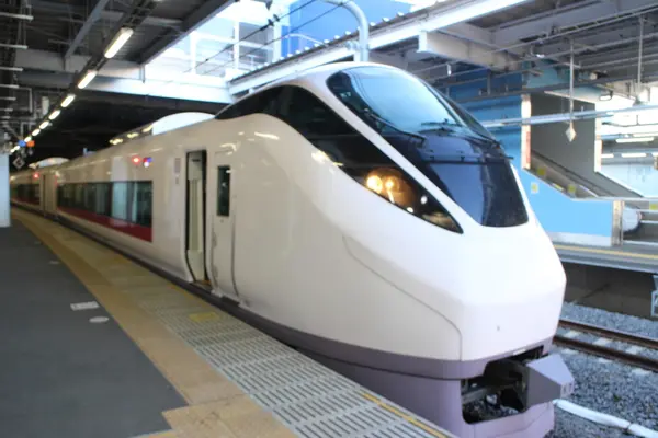 スーパーひたち、ときわも停車