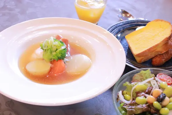 朝食