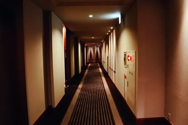 新館