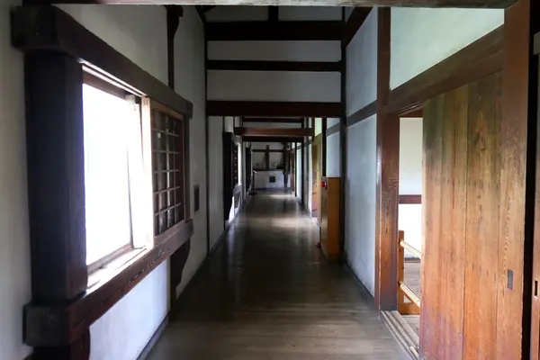 百間廊下