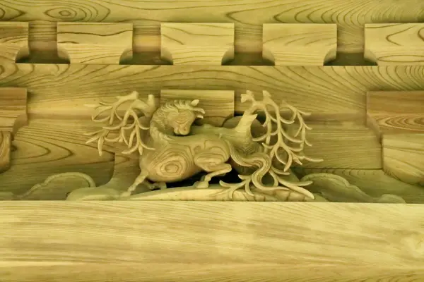 三重塔の彫刻
