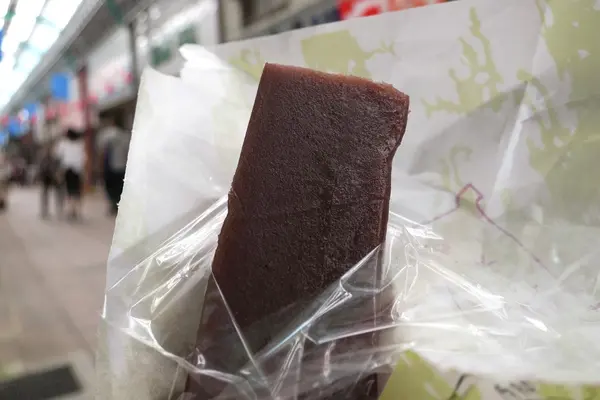 蒸し羊羹の食べ歩きが新しい