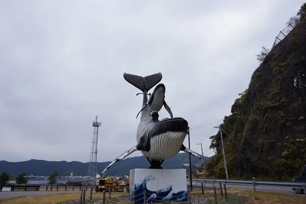 鯨オブジェ