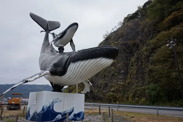 鯨オブジェ