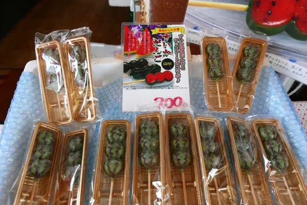 スイカを食べますか？