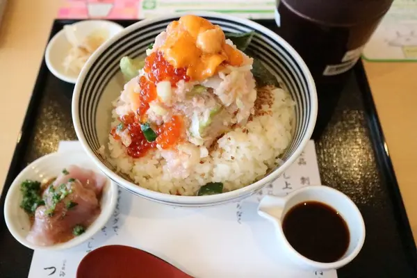 ぜいたく丼 特上