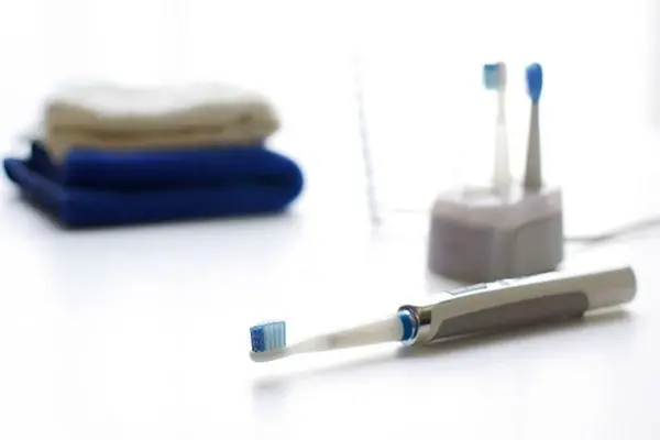 5.歯は健康の基本「電動歯ブラシ」