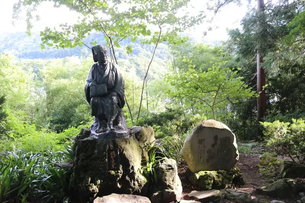 松尾芭蕉像