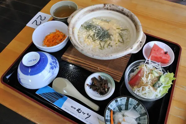 土鍋雑炊モーニング