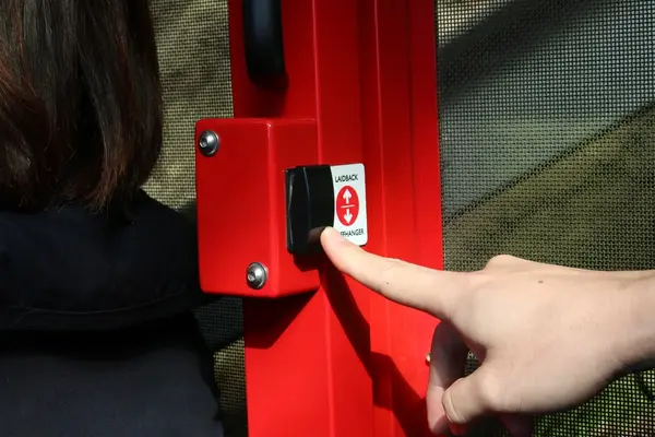 ボタン押したくなります