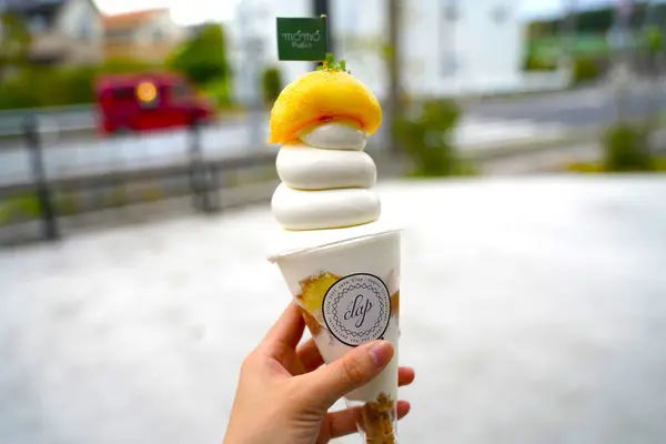 白桃パフェ