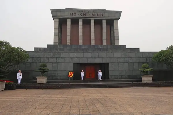 ホーチミン廟