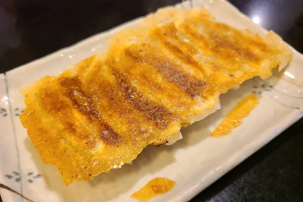 焼き餃子