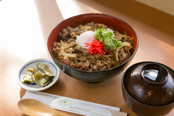 美山ならでは！地元食材を使ったメニューがたくさん