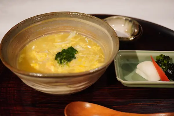 お食事は蟹雑炊