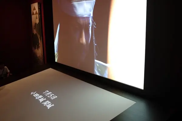 映像も