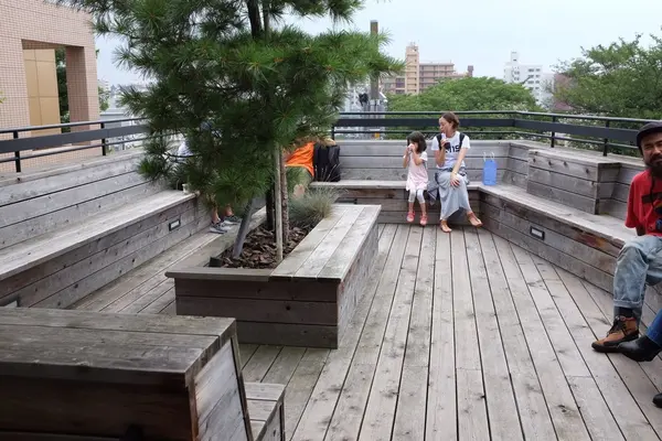 ウッドデッキテラス