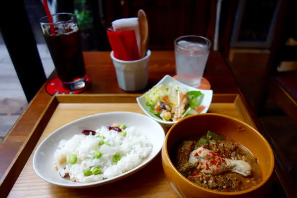 ガンボ料理が名物