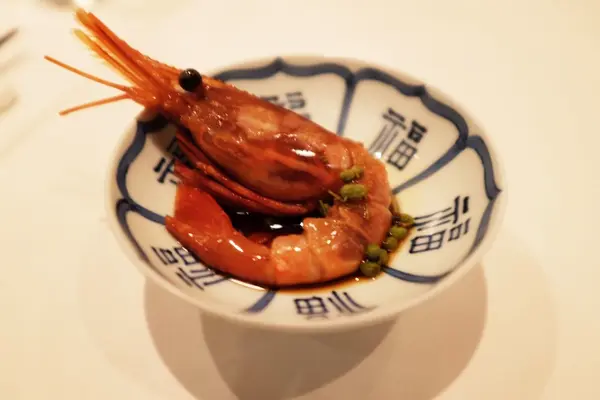 酔っぱらいボタン海老