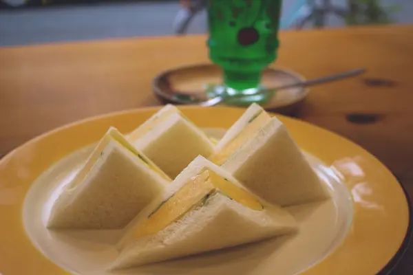 喫茶店のたまごサンド