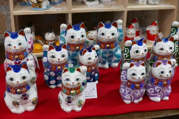 招き猫関係が多いのです