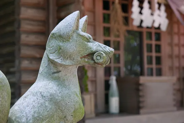 本来の稲荷神社