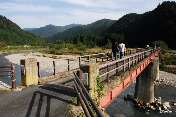 ながよけおおはし　由良川（美山川）