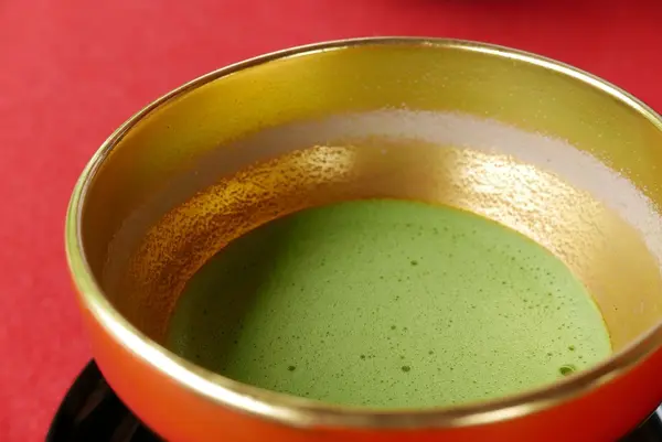 限定の金色の茶碗