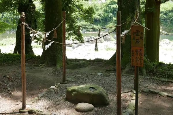 3回またぐと良いらしい
