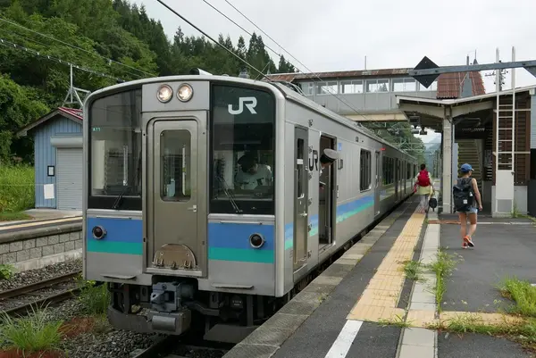 ステンの列車は仕方ないか
