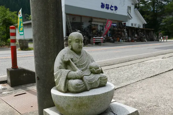 リアルな地蔵様？