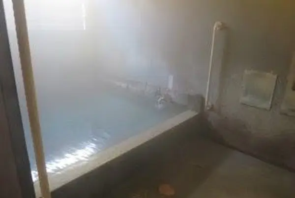 熱々の温泉！火傷に注意！