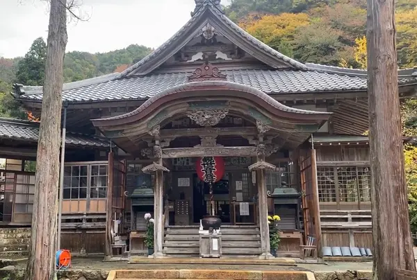 本堂・境内