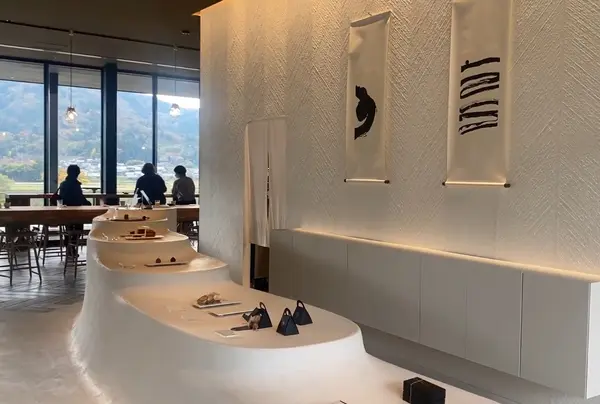 店内