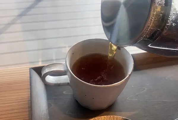 パフェにぴったりの和紅茶も