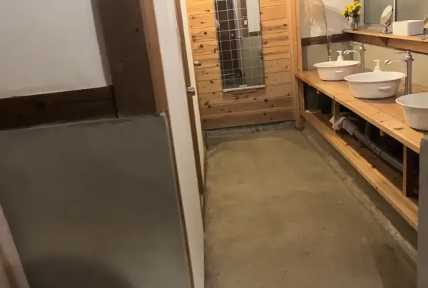 トイレの内観