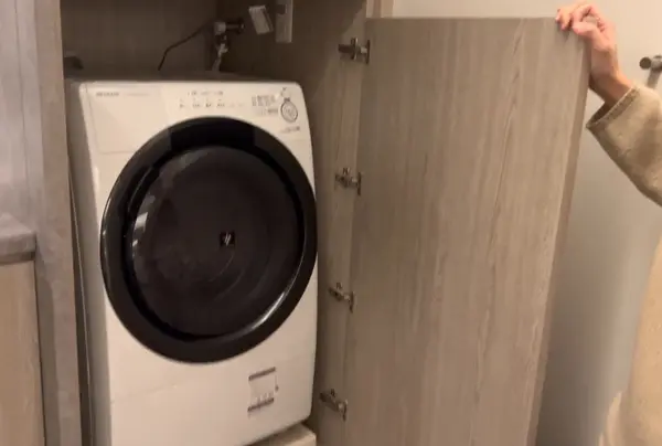 キッチンの横には洗濯機！
