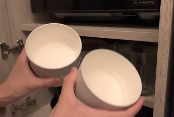 取り皿にカラトリーまで！🍴