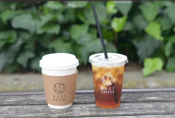 シンボル商品：AMERICANO / LATTE / OMAKASE