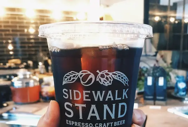 サイドウォーク スタンド （SIDEWALK STAND）の写真・動画_image_100724