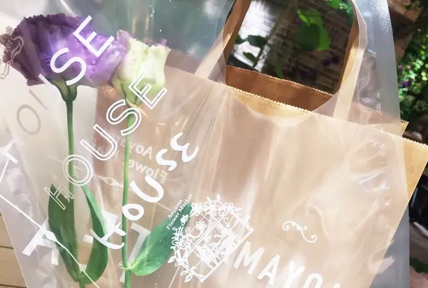 テイクアウトでお花がもらえる！