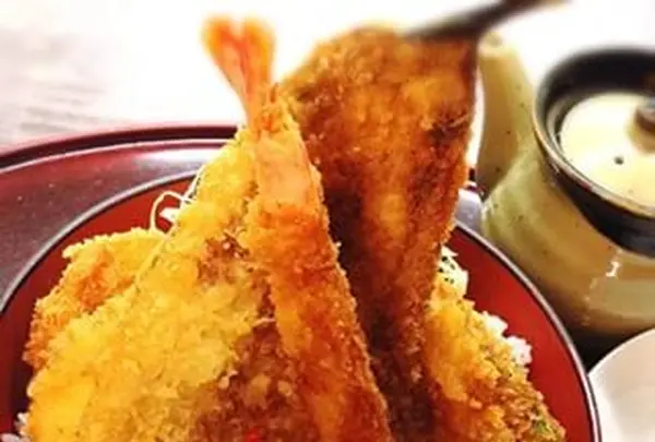 鮪と地魚の和食処　本家鮪屋の写真・動画_image_102100