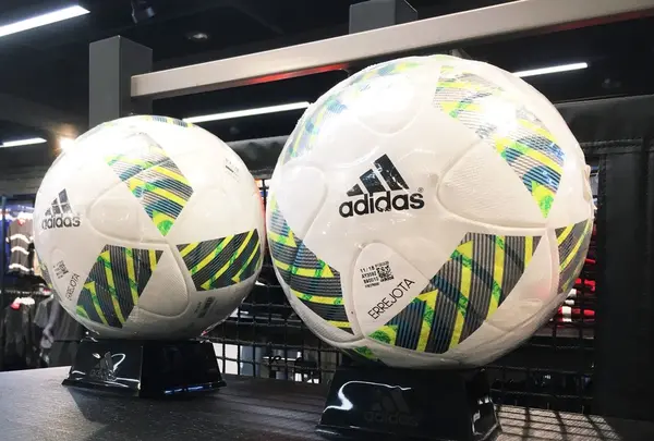 アディダス ブランドセンター 渋谷の写真・動画_image_102700