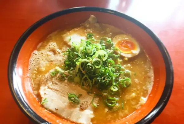 紅茶ラーメン紅 ＫＵＲＥＮＡＩの写真・動画_image_103072